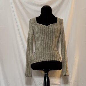 Women's muted brown long sleeved shirt.
